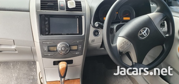 Toyota Axio 1,8L 2010