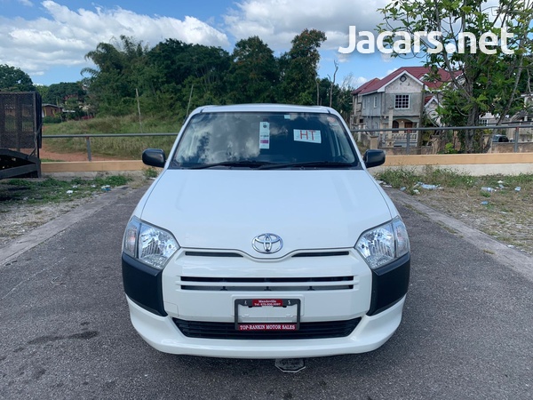Toyota Probox 1,5L 2017