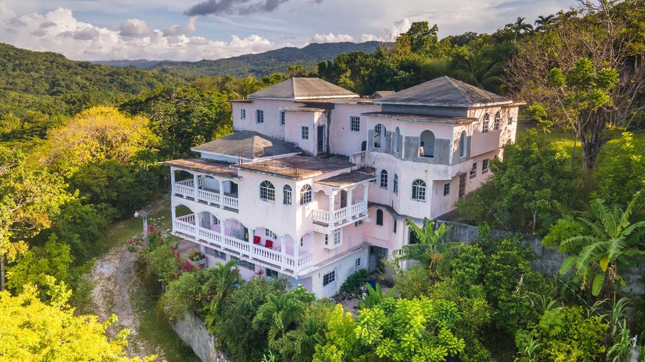 House for Sale   Tower Isle