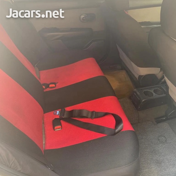Nissan Tiida 1,5L 2005