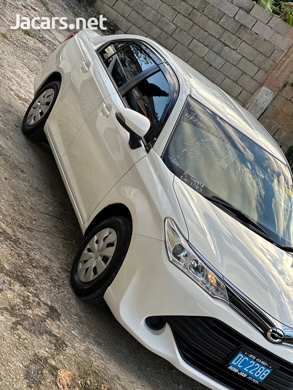 Toyota Axio 1,3L 2017