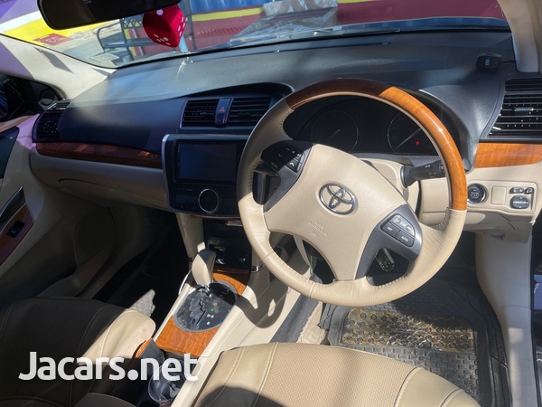 Toyota Premio 2,0L 2016