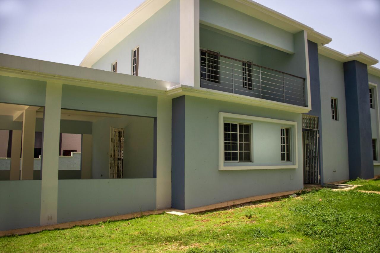 House for Sale   Brumalia