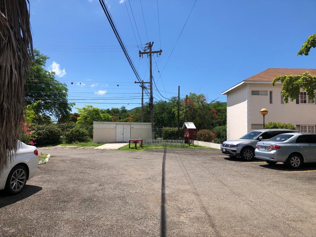 Townhouse for Sale   Kingston 6