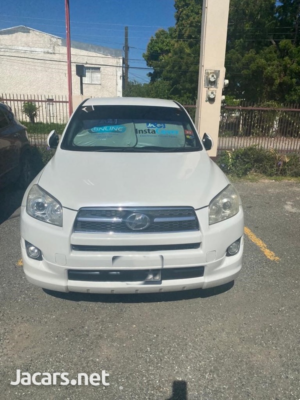 Toyota RAV4 2,3L 2015