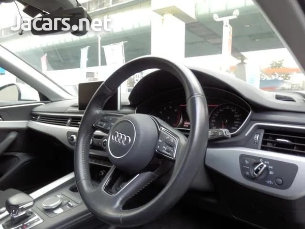 Audi A4 2,0L 2017