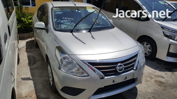 Nissan Latio 1,2L 2017