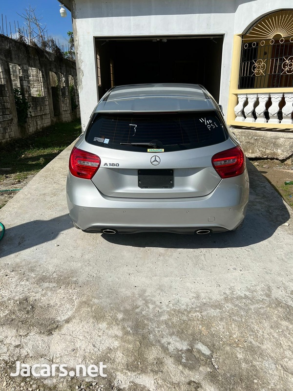 Mercedes-Benz A-Class 1,6L 2014