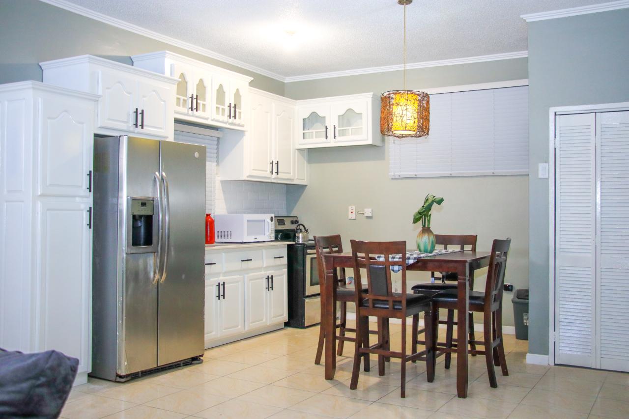 Apartment for Sale   Kingston 8
