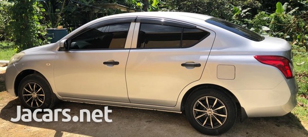 Nissan Latio 1,2L 2014