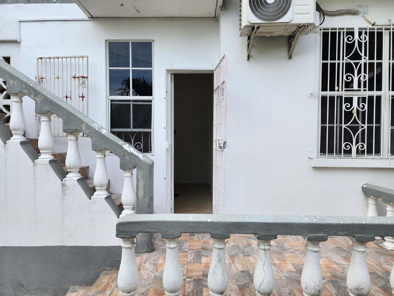 Apartment for Rent   Kingston 8