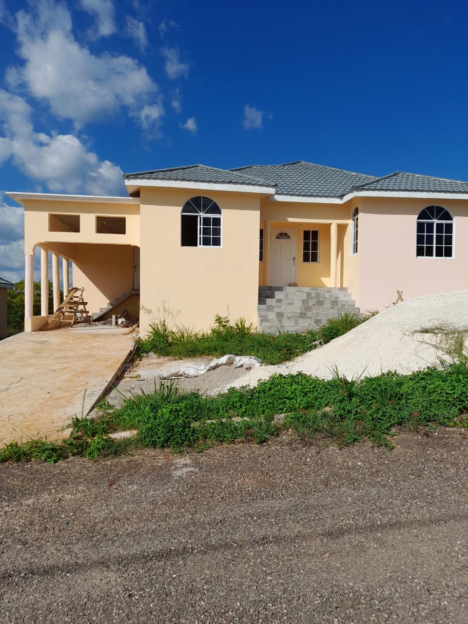 House for Sale   Spur Tree