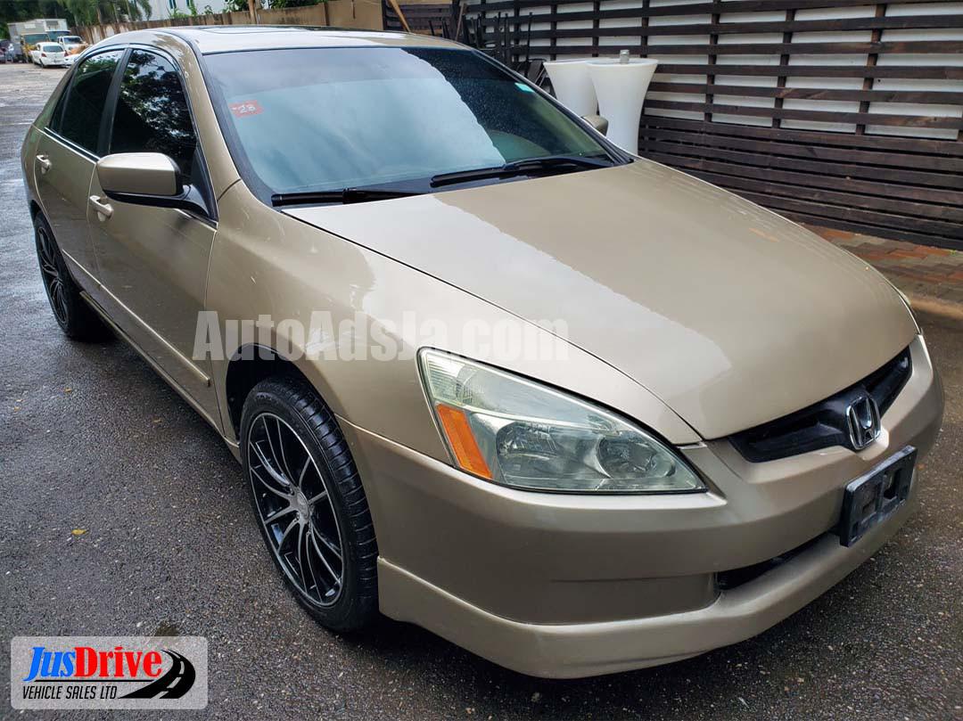 2005 Honda ACCORD
