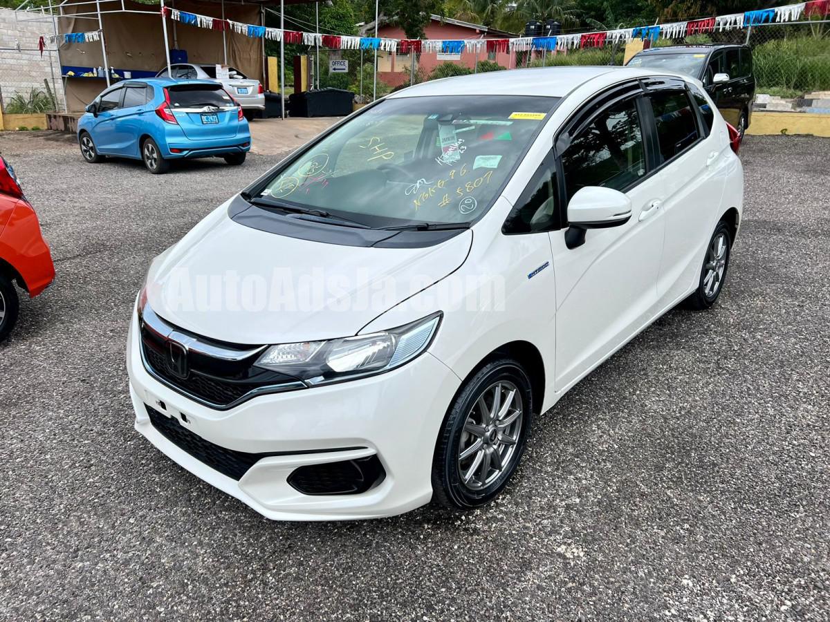 2018 Honda FIT HYBRID