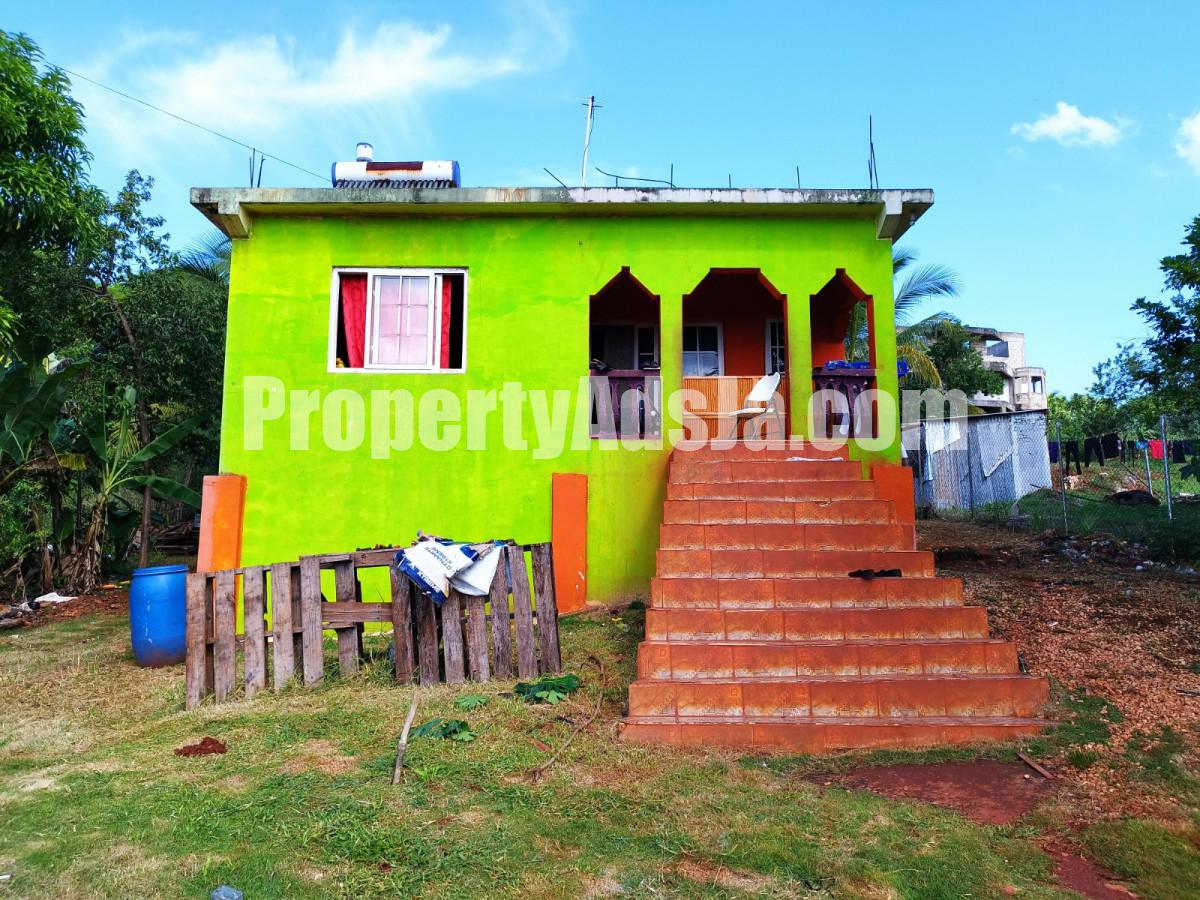 2 bed House For Sale in Kitson Town, St. Catherine, Jamaica