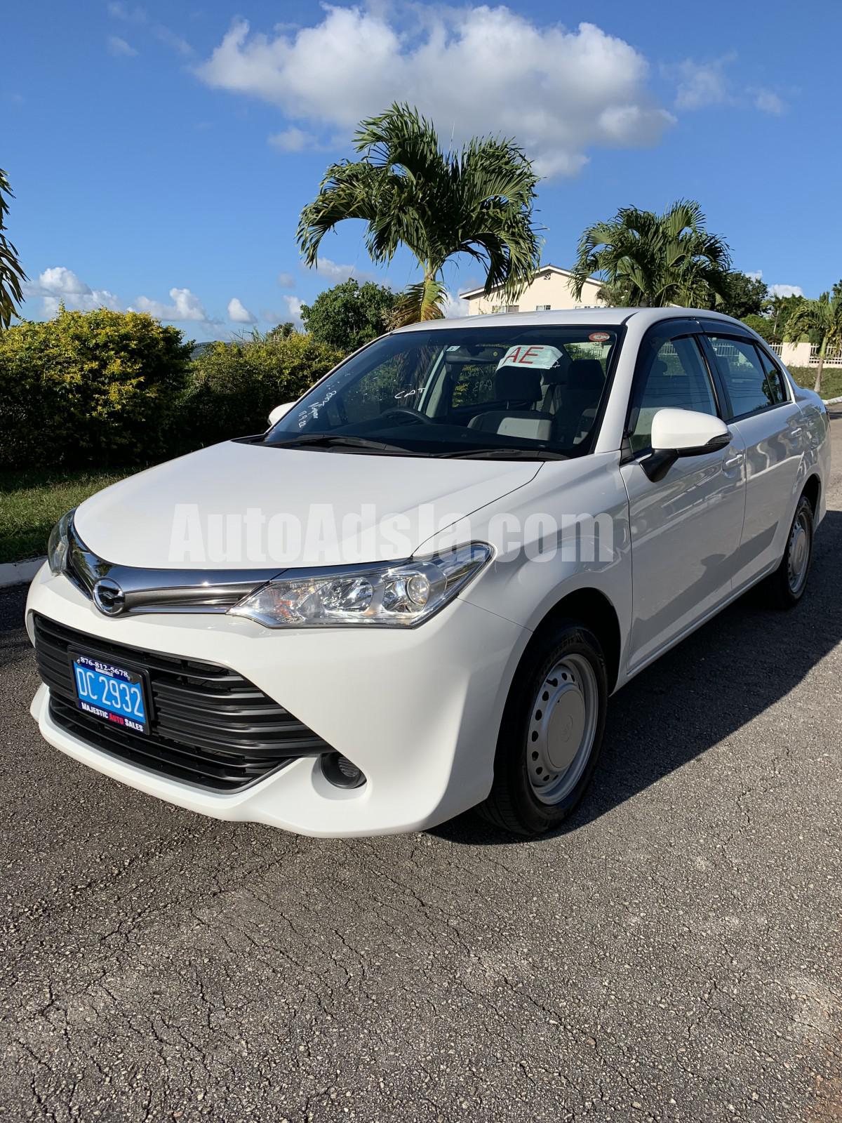 2017 Toyota Corolla axio