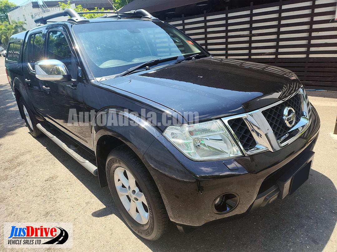 2015 Nissan Navara