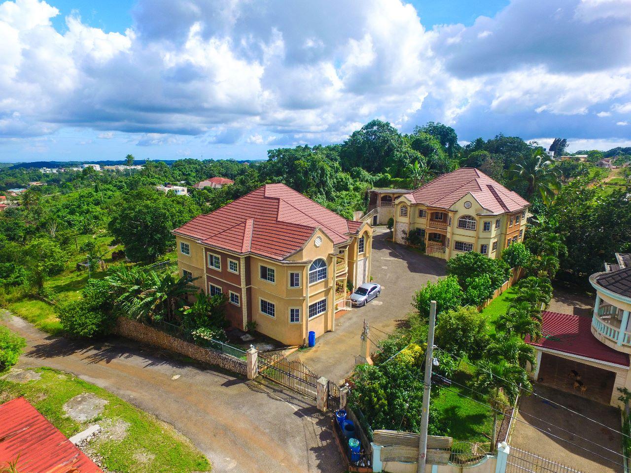 Apartment for Sale   Mandeville