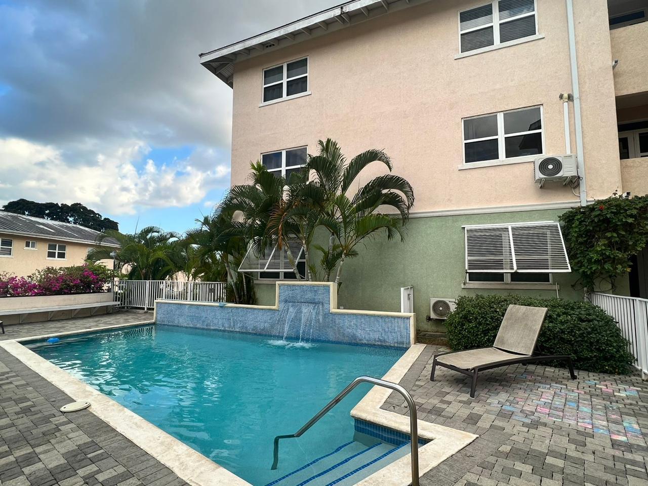 Apartment for Sale   Kingston 8