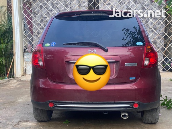 Mazda Verisa 1,5L 2013