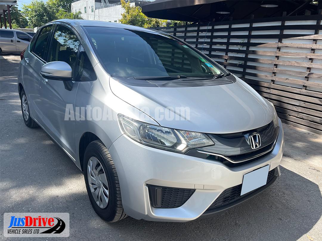 2015 Honda FIT