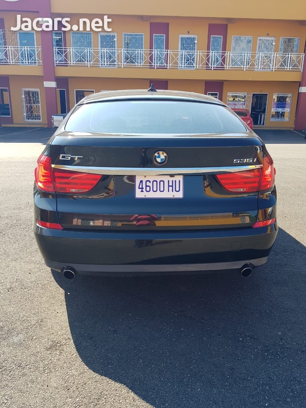BMW 5-Series 3,0L 2011