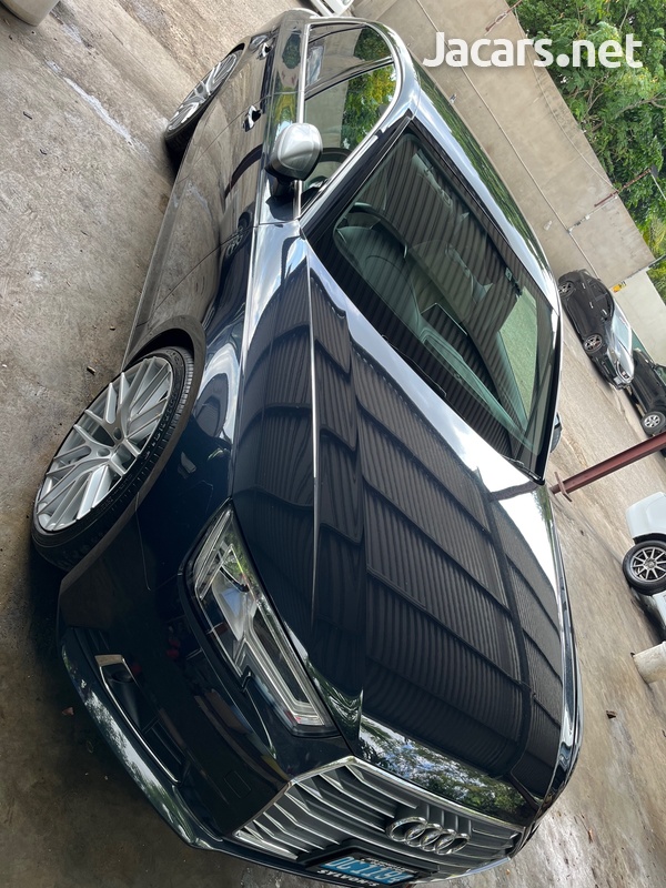 Audi A4 2,0L 2016