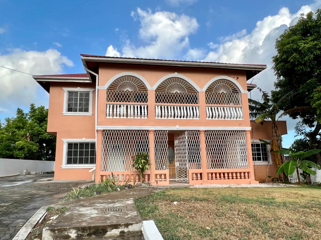 House for Sale   May Pen