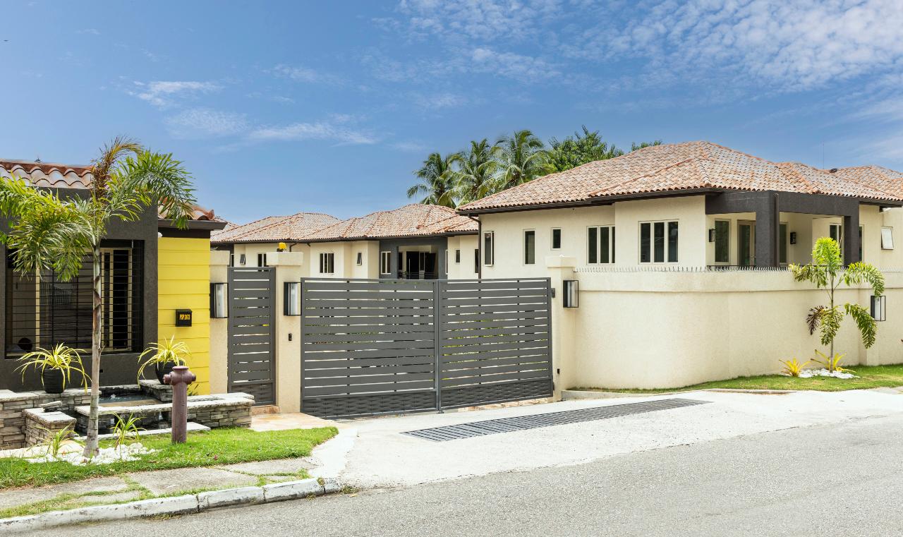 Apartment for Sale   Norbrook