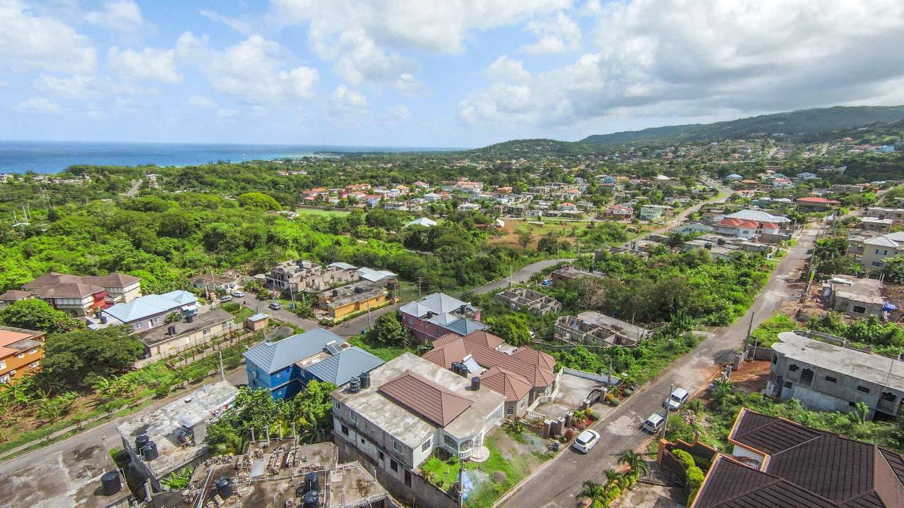 House for Sale   Runaway Bay