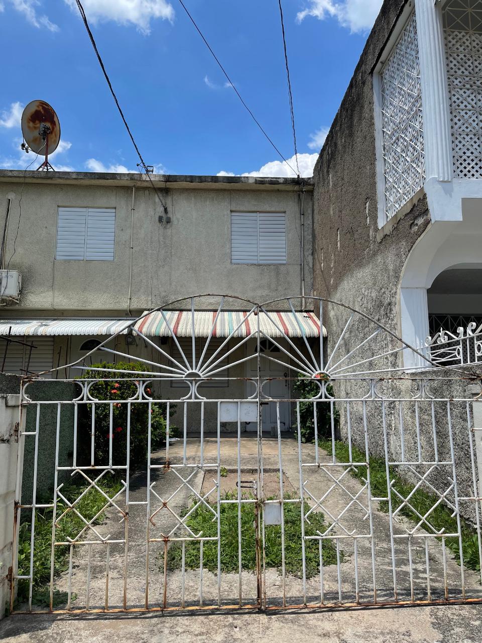 Townhouse for Sale   Kingston 20