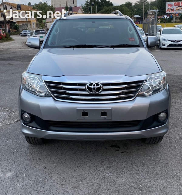 Toyota Fortuner 3,0L 2016