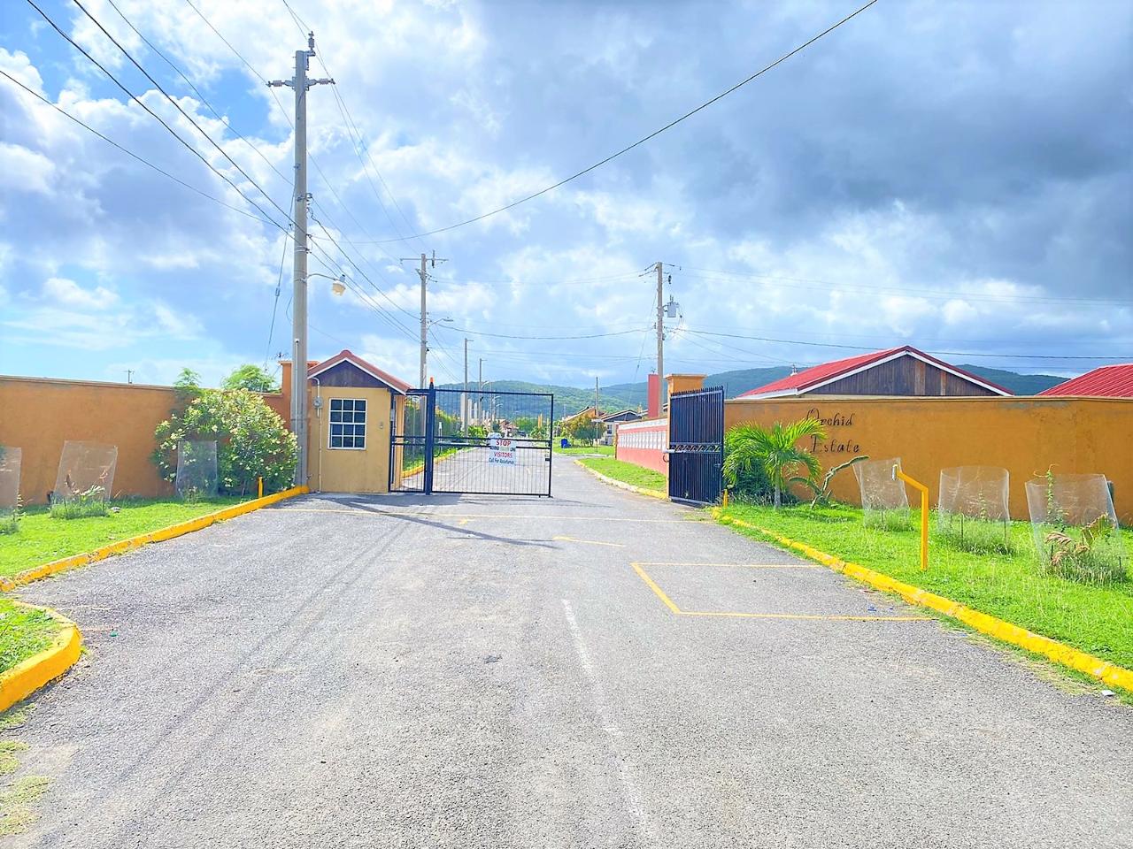 House for Sale   Yallahs