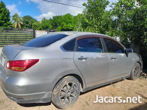 Nissan Bluebird 1,4L 2007