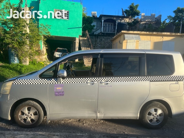 Toyota Noah 2,0L 2009