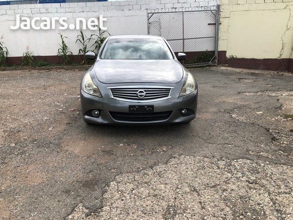 Nissan Skyline 2,5L 2012