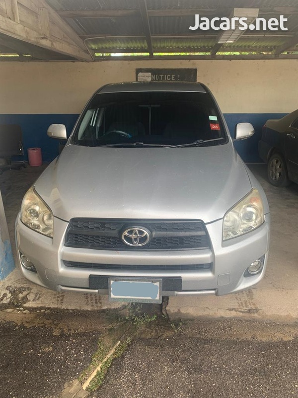 Toyota RAV4 2,3L 2013