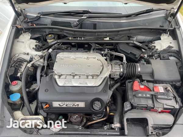 Honda Inspire 3,5L 2011