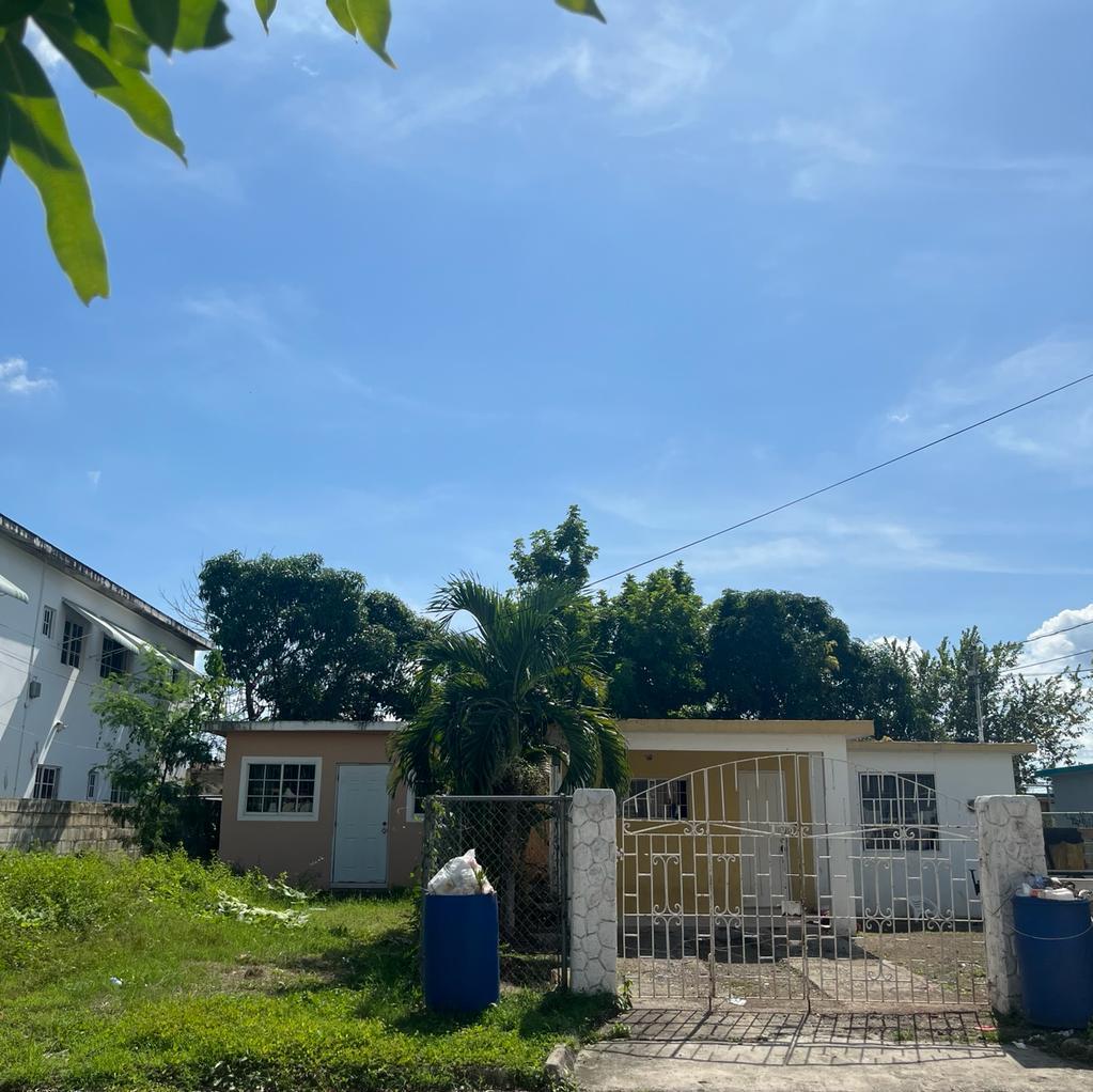 House for Sale   Spanish Town