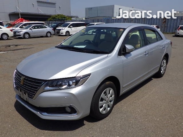 Toyota Premio 1,8L 2018