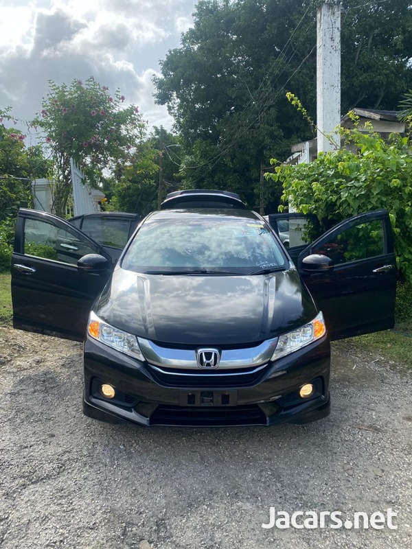 Honda Grace 1,5L 2015