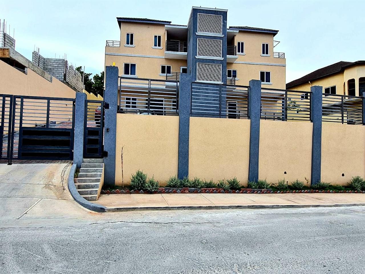 Apartment for Rent   Kingston 7