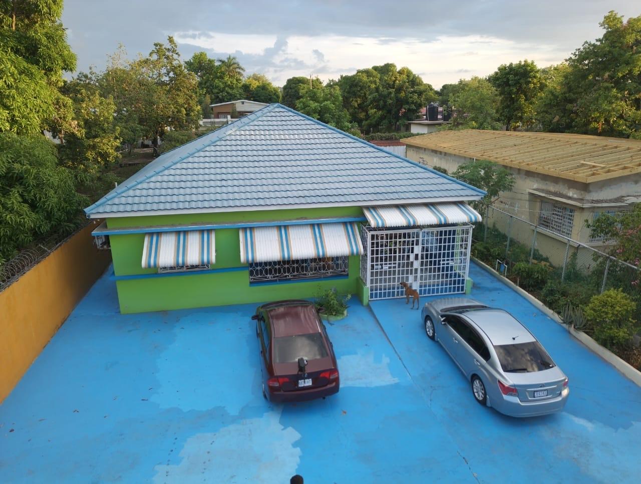 House for Sale   Kingston 10