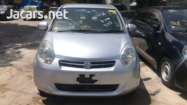 Toyota Passo 1,0L 2013