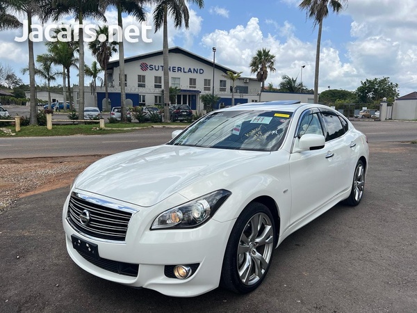 Nissan Fuga 3,7L 2014