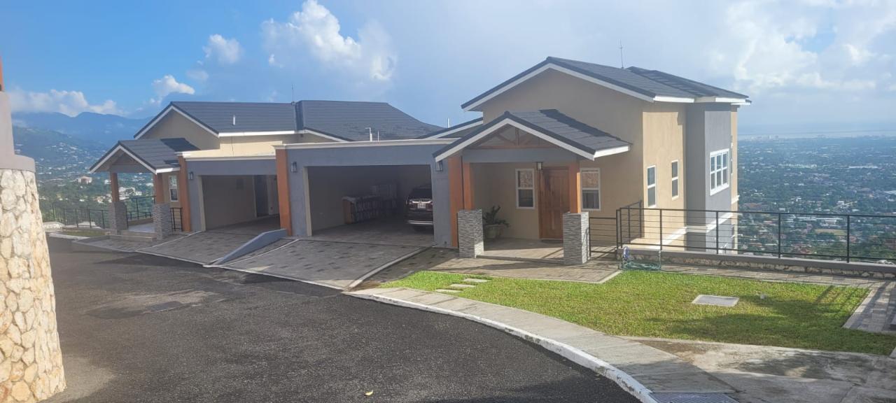 Townhouse for Rent   Kingston 19