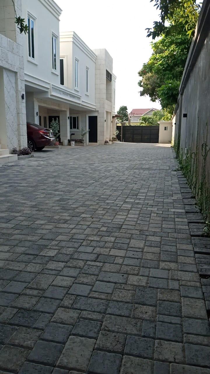 Resort Apartment/Villa for Sale   Kingston 6