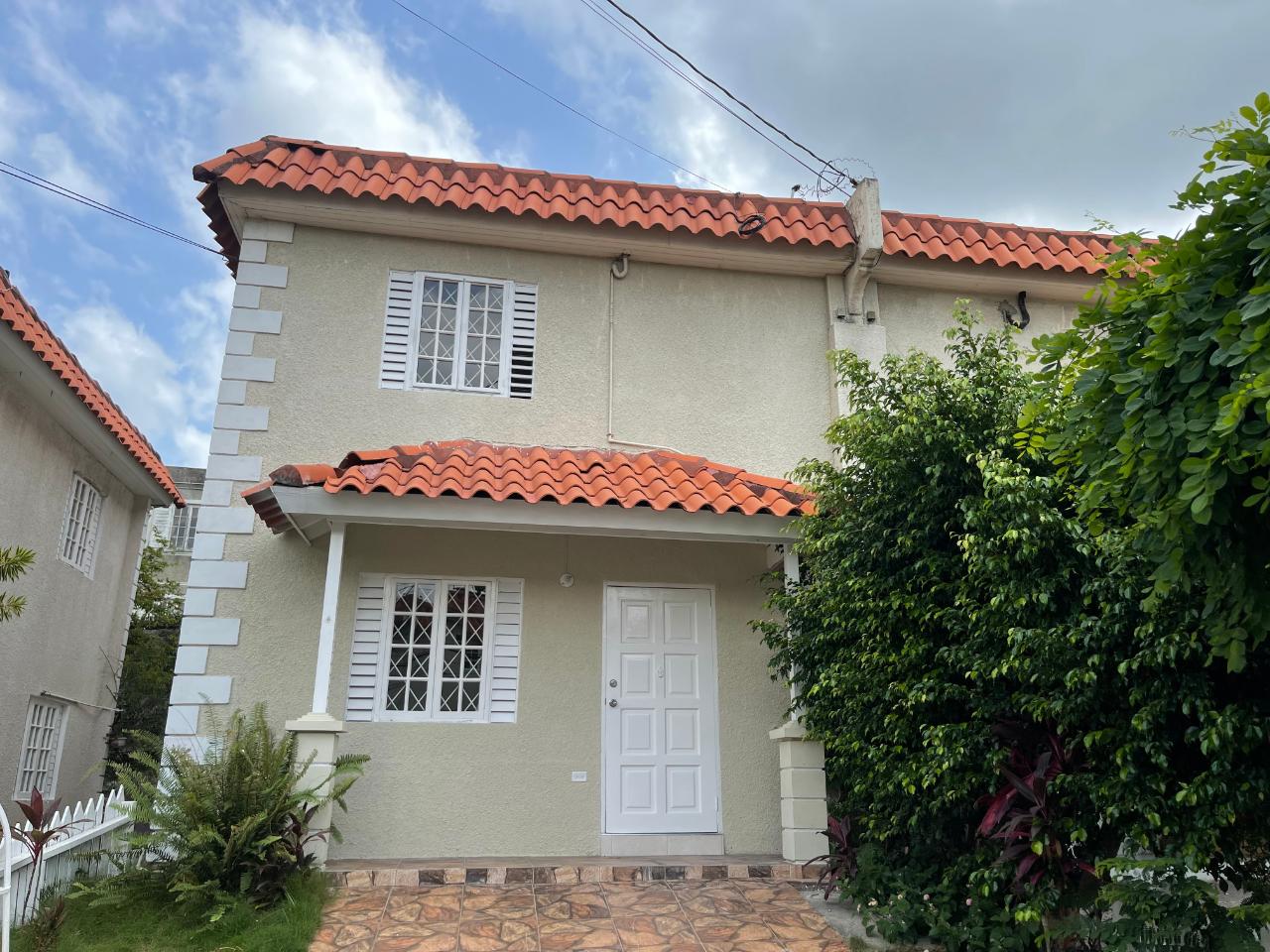 Townhouse for Sale   Kingston 8