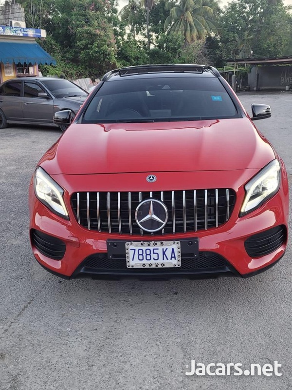 Mercedes-Benz GLA-Class 1,6L 2019
