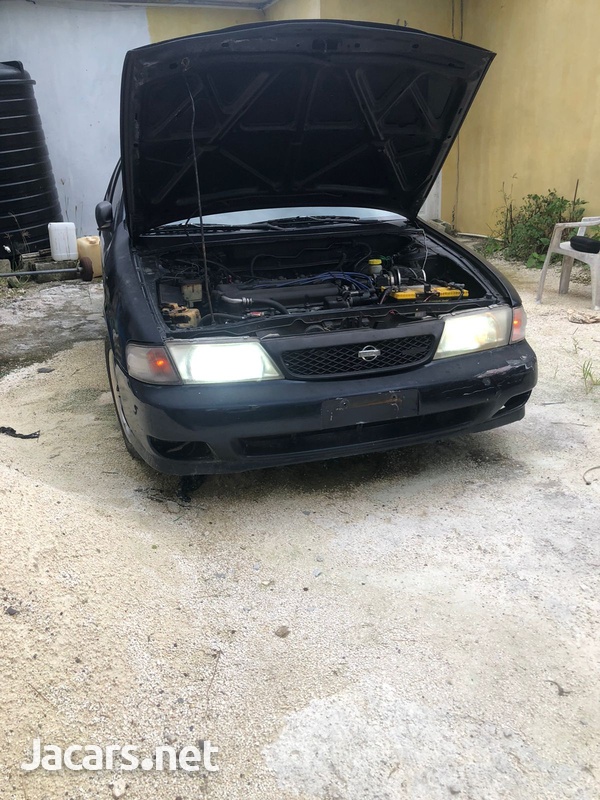 Nissan Pulsar 3,8L 1995